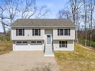 156F Norwich Westerly Road, North Stonington, CT 06359