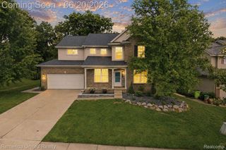 1842 Autumn Glen Drive, Hartland Township, MI 48843