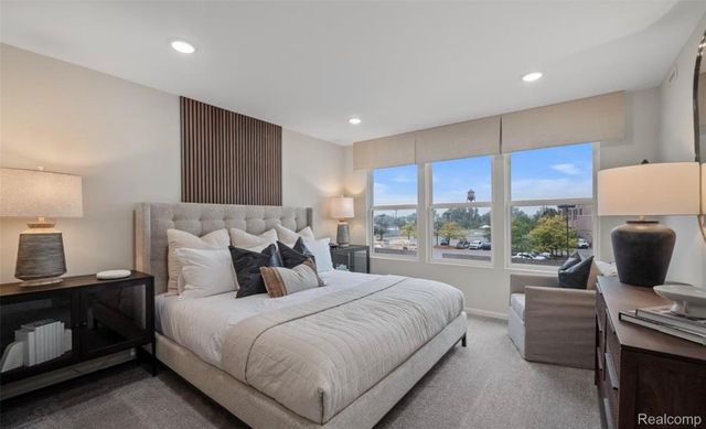 42822 Atwood Avenue, Novi, MI 48375