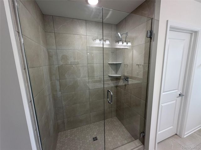 42822 Atwood Avenue, Novi, MI 48375