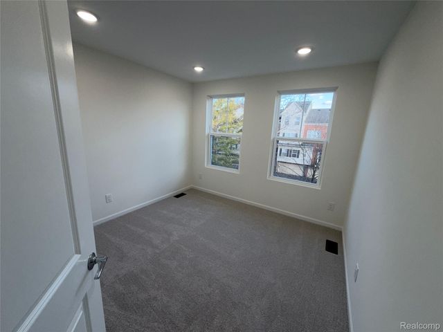 42822 Atwood Avenue, Novi, MI 48375