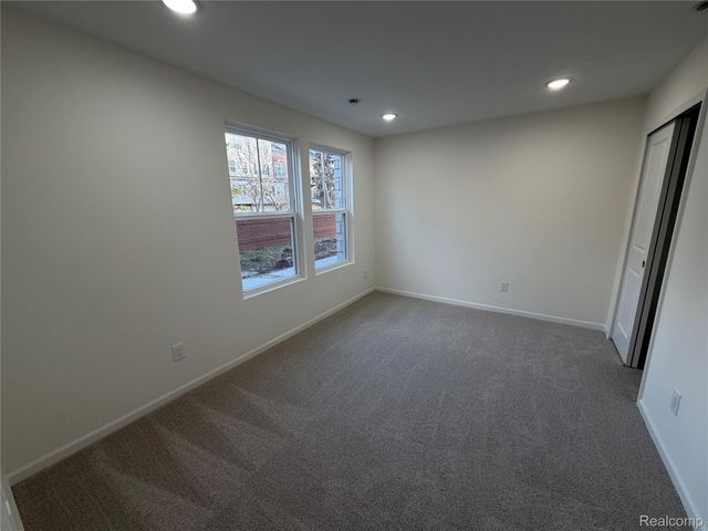 42822 Atwood Avenue, Novi, MI 48375