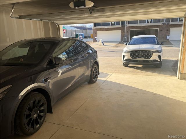 42822 Atwood Avenue, Novi, MI 48375