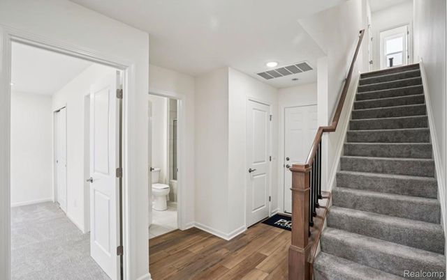 42822 Atwood Avenue, Novi, MI 48375