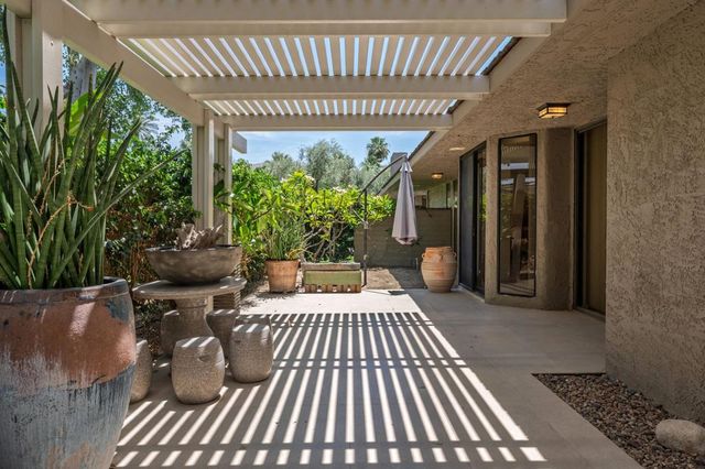 42 Lafayette Drive, Rancho Mirage, CA 92270