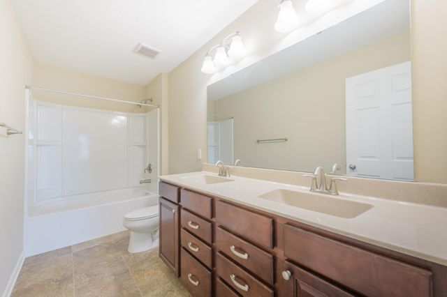 15739 Evergreen Avenue, Apple Valley, MN 55124
