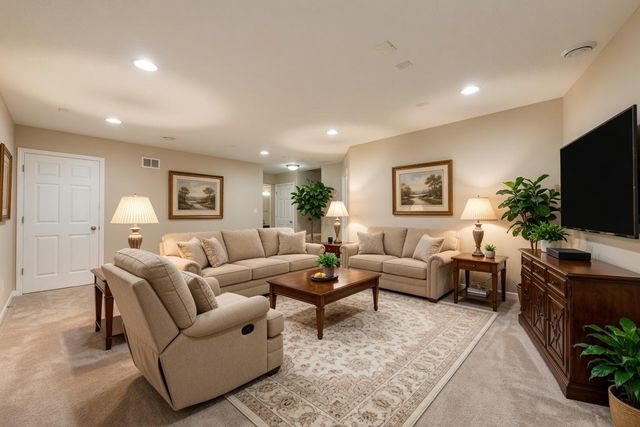 15739 Evergreen Avenue, Apple Valley, MN 55124