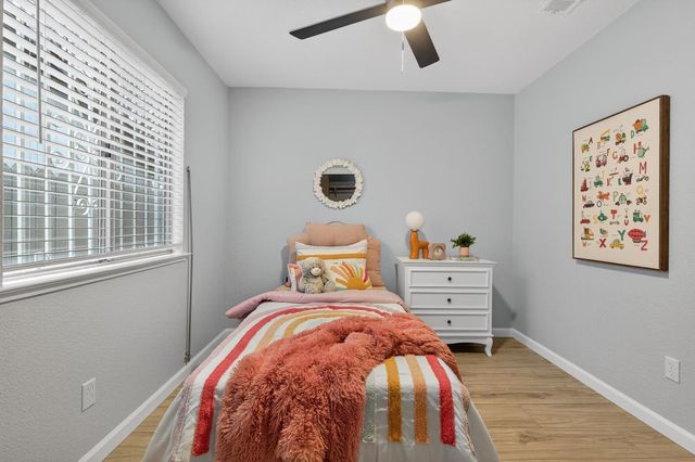 1328 Luna Ln, Stockton, CA 95206