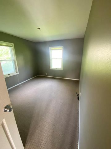 131 West STREET, Lake Geneva, WI 53147