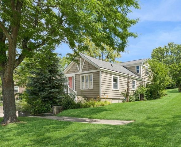 131 West STREET, Lake Geneva, WI 53147
