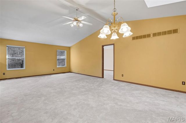 3079 Shady Oak Drive 15B, St Charles, MO 63301