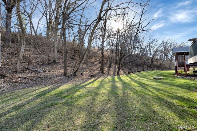 3079 Shady Oak Drive 15B, St Charles, MO 63301