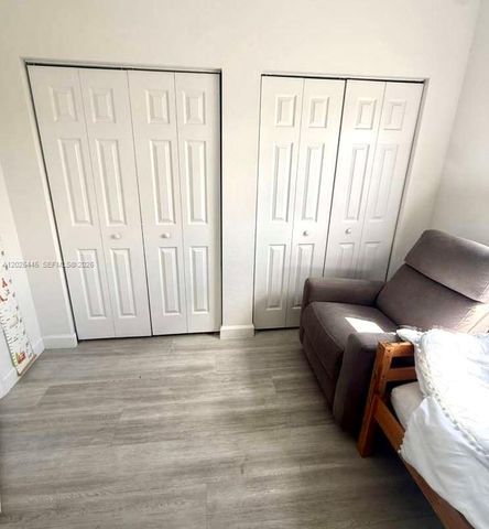 9286 W 33rd Ln, Hialeah, FL 33018