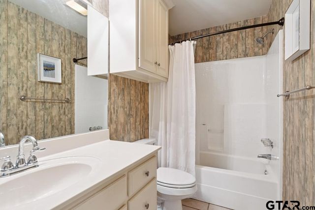 1876 Cedar Spur, Tyler, TX 75703