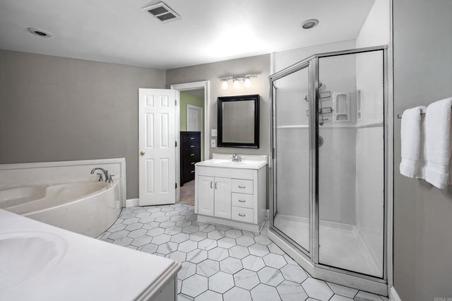 5205 N Hills Boulevard, North Little Rock, AR 72116