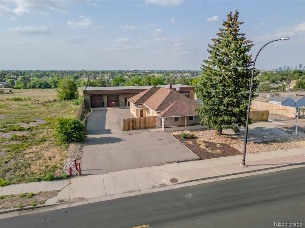 6025 W Mississippi Avenue, Lakewood, CO 80226