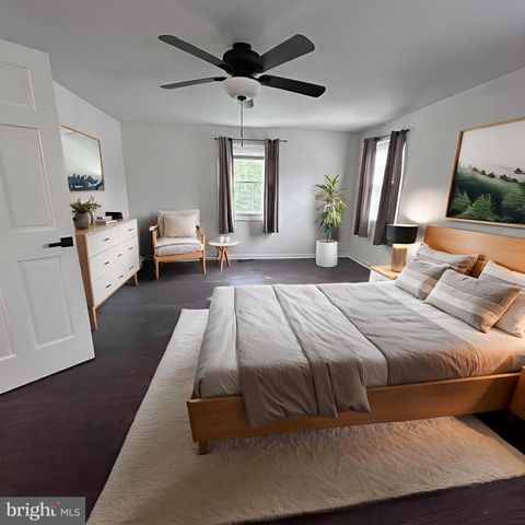 8908 EASTBOURNE LN, Laurel, MD 20708