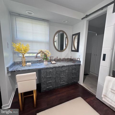 8908 EASTBOURNE LN, Laurel, MD 20708