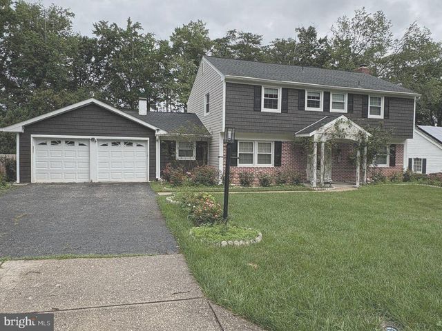 8908 EASTBOURNE LN, Laurel, MD 20708