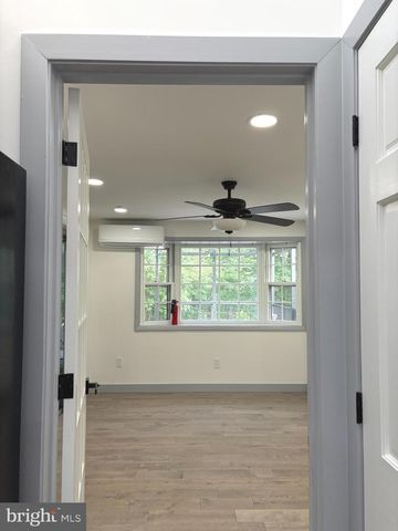8908 EASTBOURNE LN, Laurel, MD 20708