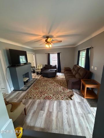 144 University Boulevard, Toledo, OH 43614
