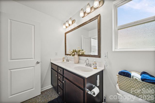 14042 Clayborn Street, Midland, NC 28107