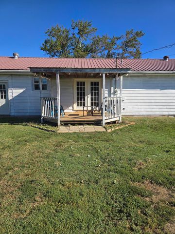 1463 Old Hwy 90, Bronston, KY 42518