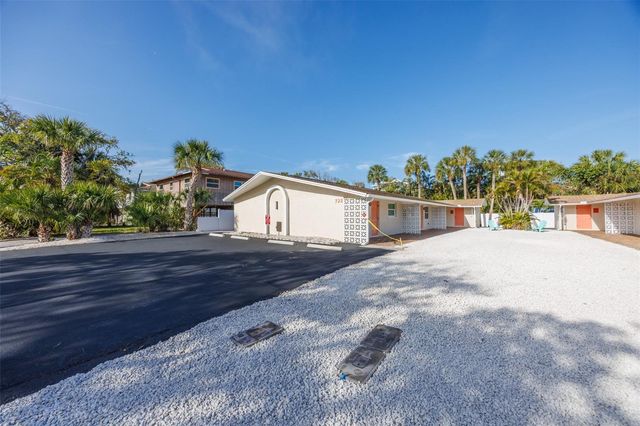 722-724 1ST STREET, Indian Rocks Beach, FL 33785