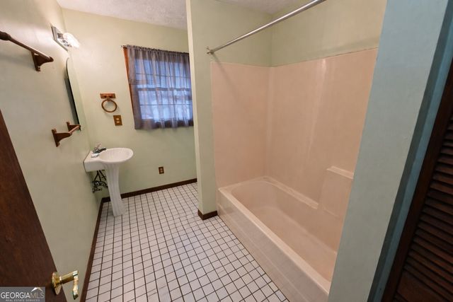 198 Abner Road, Franklin, GA 30217