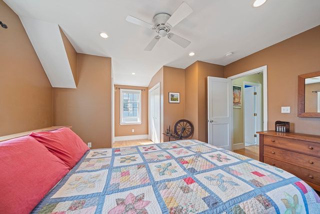 272 Belmont St, Quincy, MA 02170
