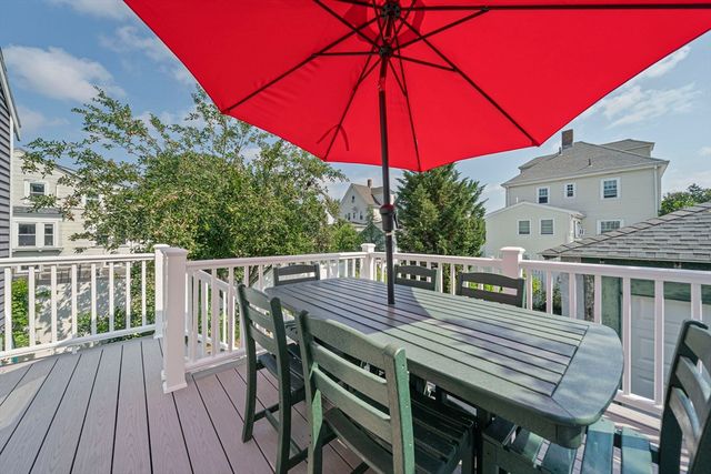 272 Belmont St, Quincy, MA 02170