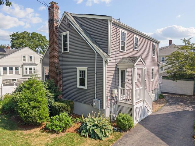 272 Belmont St, Quincy, MA 02170