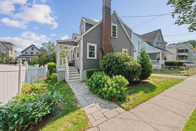 272 Belmont St, Quincy, MA 02170