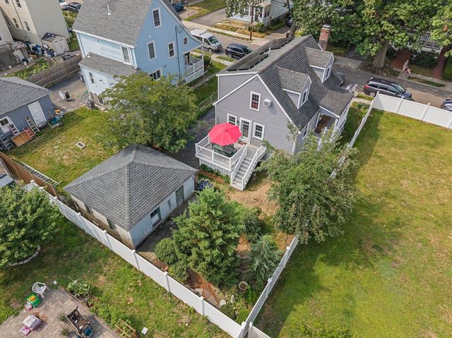 272 Belmont St, Quincy, MA 02170