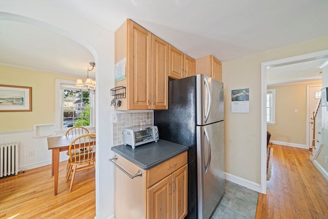 272 Belmont St, Quincy, MA 02170