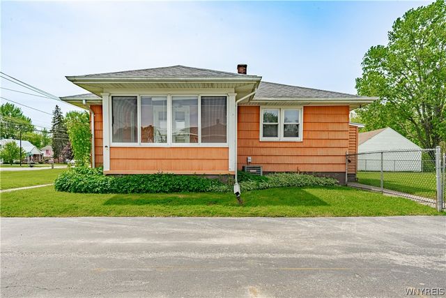 7132 Nash Road, Wheatfield, NY 14120