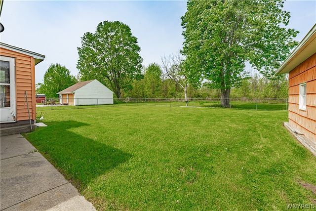 7132 Nash Road, Wheatfield, NY 14120