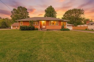 7132 Nash Road, Wheatfield, NY 14120