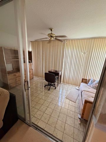 7640 NW 18TH Street 104, Margate, FL 33063
