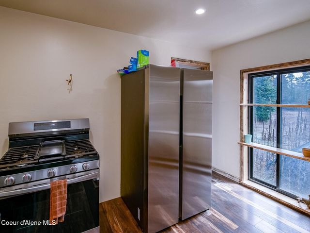 49 Zig Zag Way, Athol, ID 83801