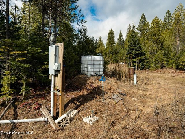 49 Zig Zag Way, Athol, ID 83801