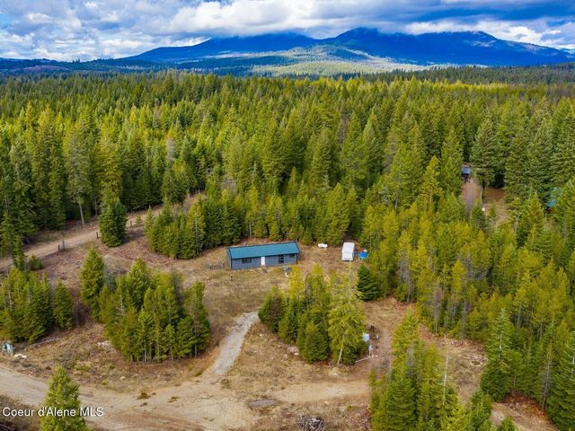 49 Zig Zag Way, Athol, ID 83801