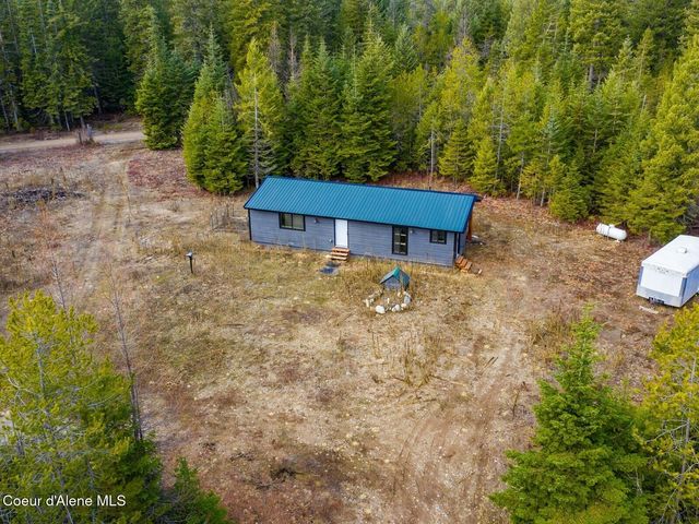 49 Zig Zag Way, Athol, ID 83801