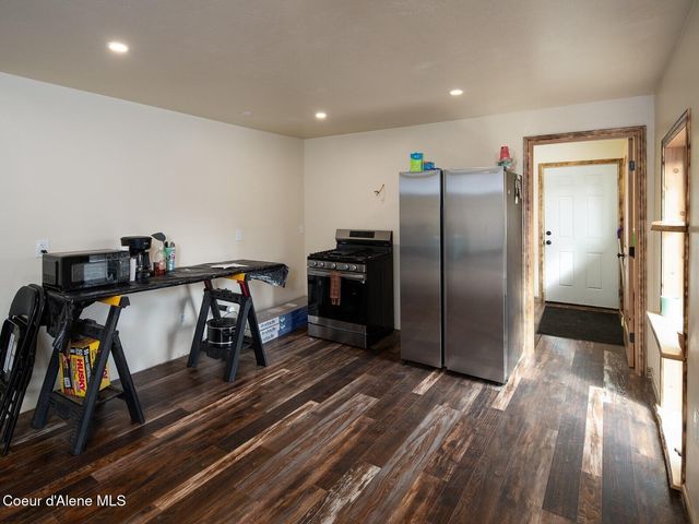 49 Zig Zag Way, Athol, ID 83801