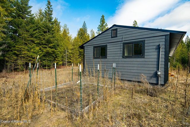 49 Zig Zag Way, Athol, ID 83801