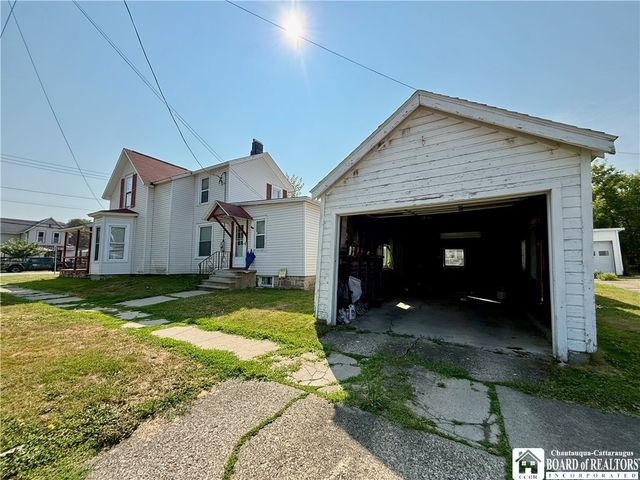 1021 North Union Street, Olean, NY 14760