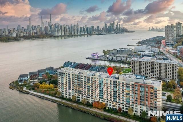 8100 River Road 706, North Bergen, NJ 07047