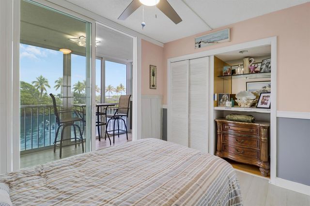 1820 New Palm Way 202, Boynton Beach, FL 33435