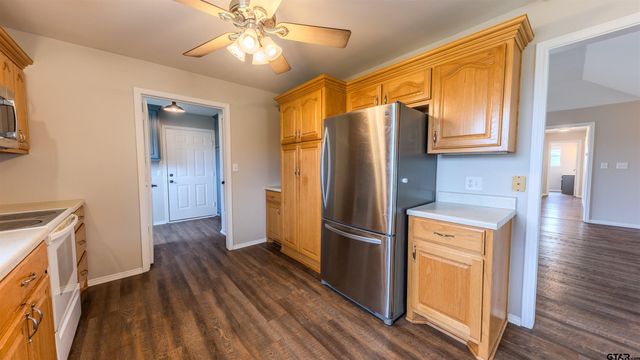 5300 N State Highway 37, Winnsboro, TX 75494