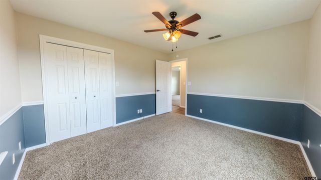 5300 N State Highway 37, Winnsboro, TX 75494